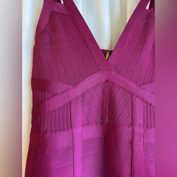 Guess Women's Chevron Mirage Bandage
Dress-Pink: New with tags! - Picture 5 of 6